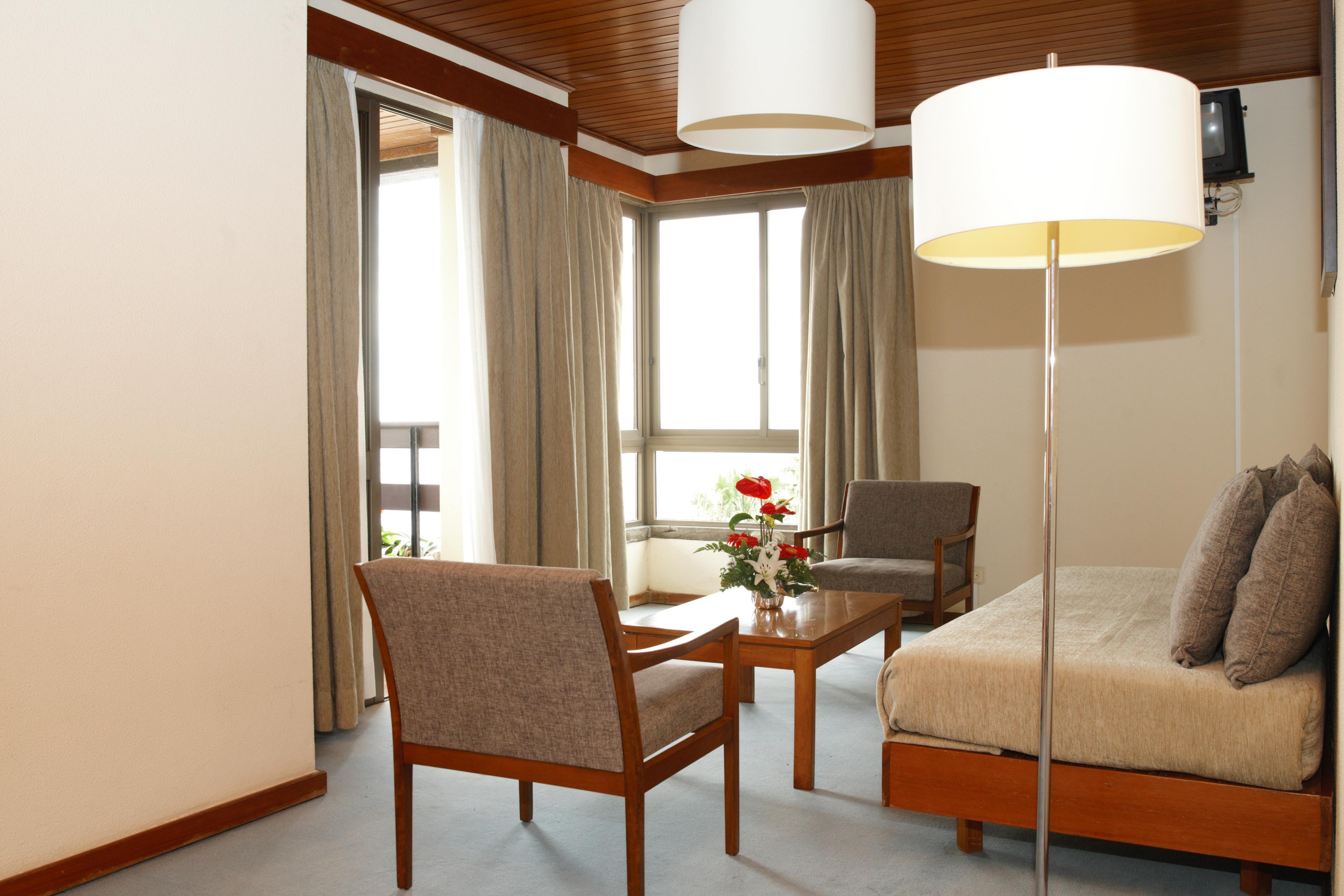Cheerfulway Bravamar Hotel Ribeira Brava Exterior photo