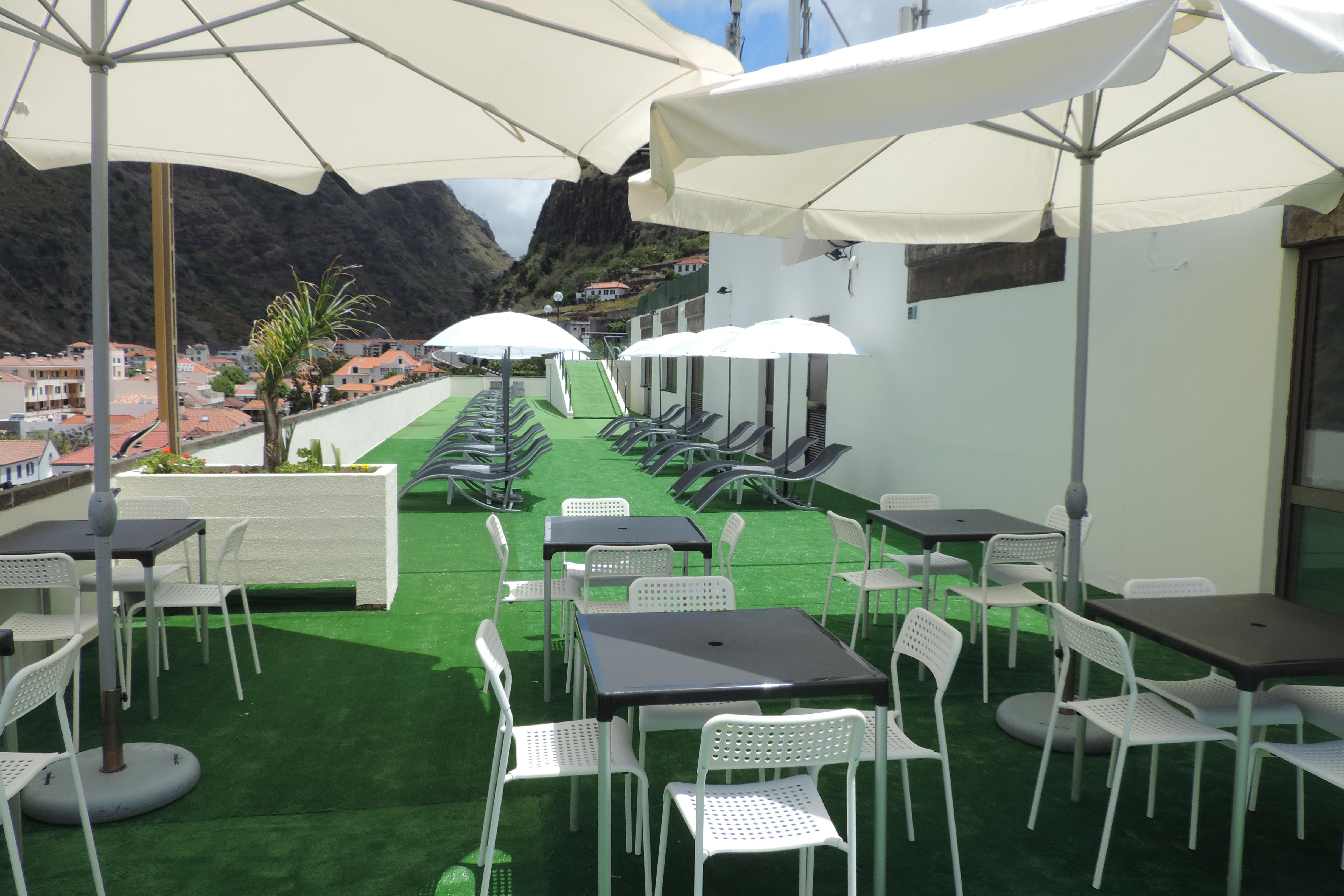 Cheerfulway Bravamar Hotel Ribeira Brava Exterior photo