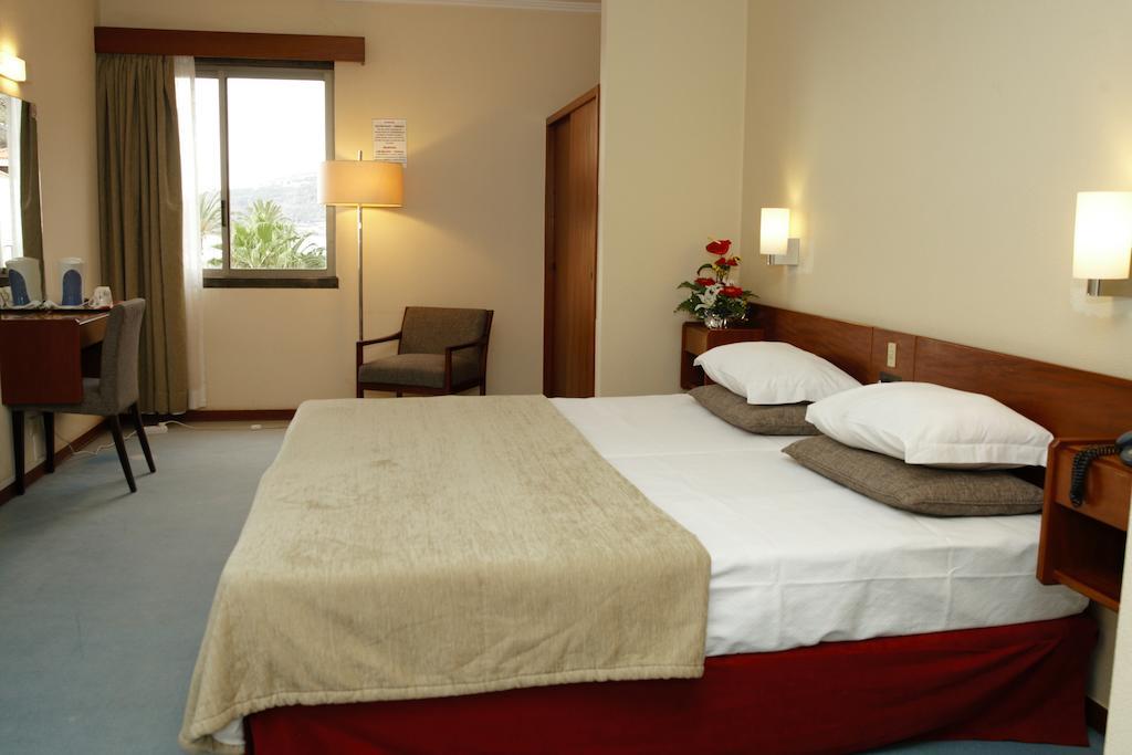 Cheerfulway Bravamar Hotel Ribeira Brava Room photo